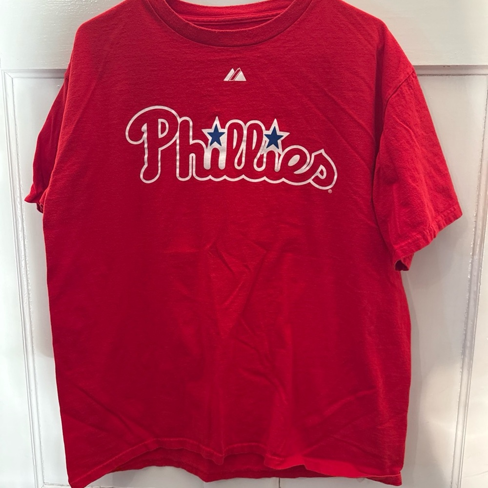 Philadelphia Phillies Roy Utley  #26 Majestic Red Graphic T-Shirt Men’s Large